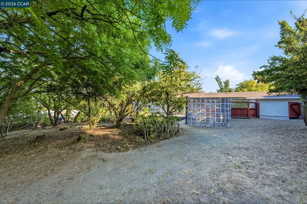 143 Montecito Crescent Walnut Creek CA 94597