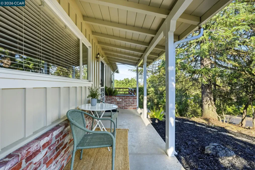 143 Montecito Crescent Walnut Creek CA 94597