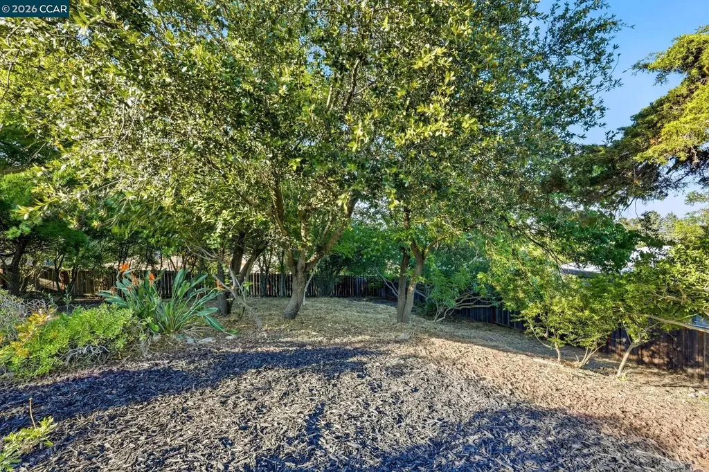 143 Montecito Crescent Walnut Creek CA 94597