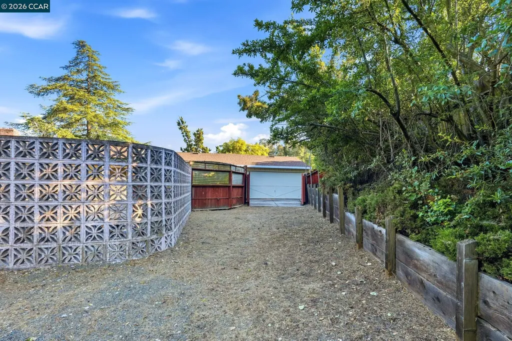 143 Montecito Crescent Walnut Creek CA 94597