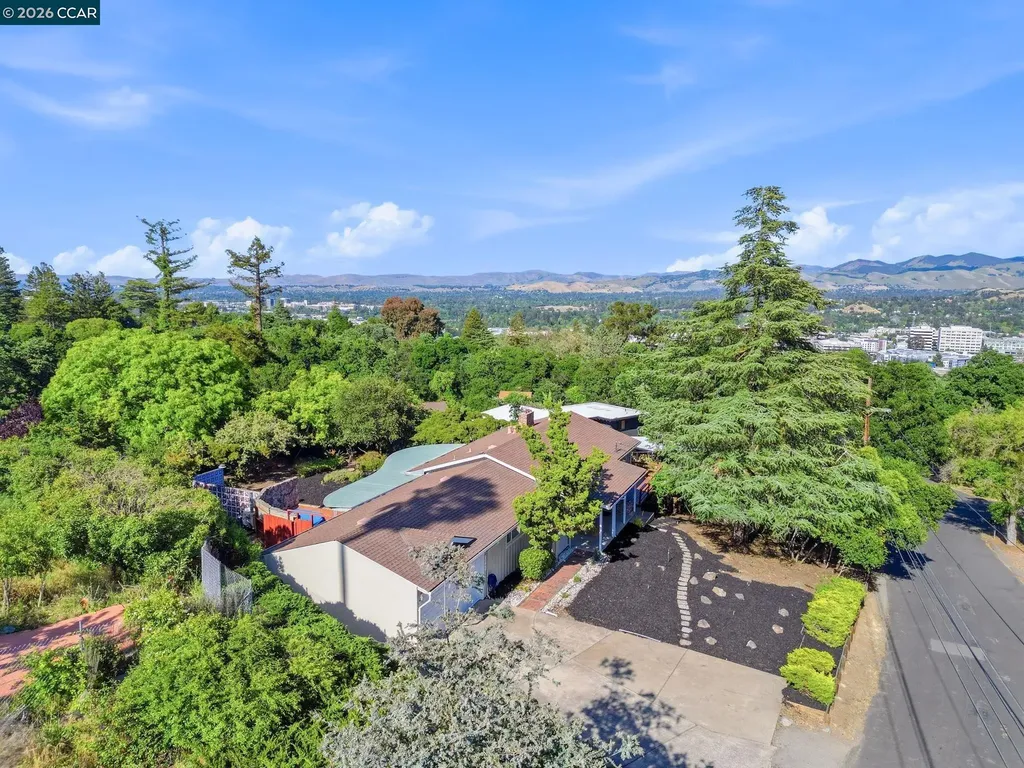 143 Montecito Crescent Walnut Creek CA 94597