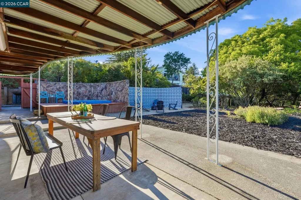 143 Montecito Crescent Walnut Creek CA 94597
