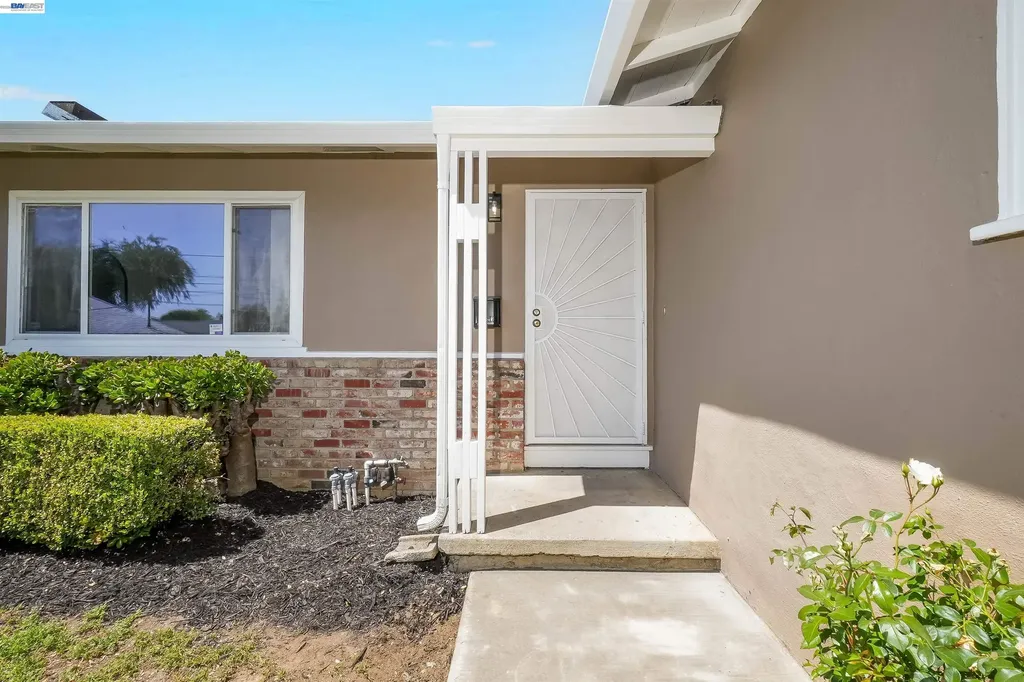 604 Jilliene Way Hayward CA 94544