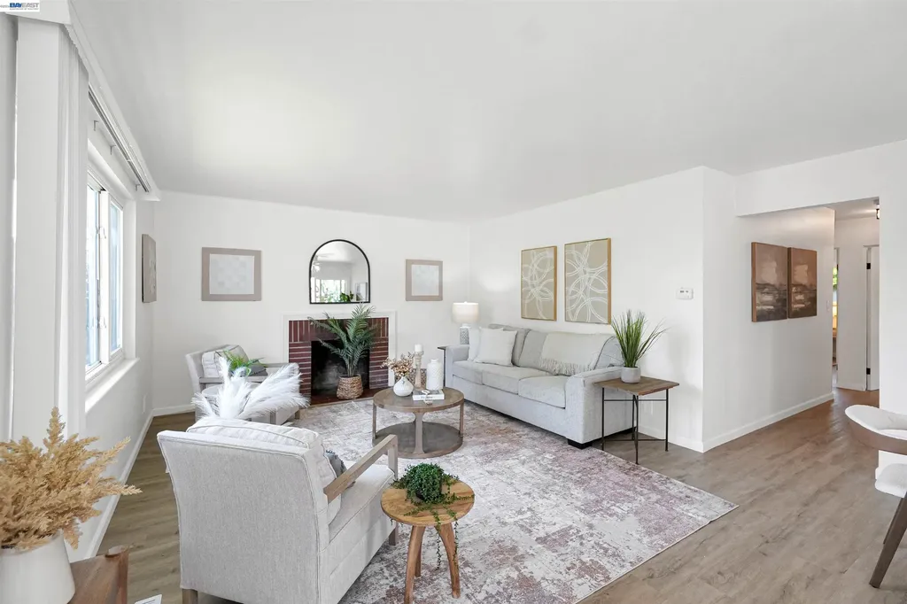 604 Jilliene Way Hayward CA 94544