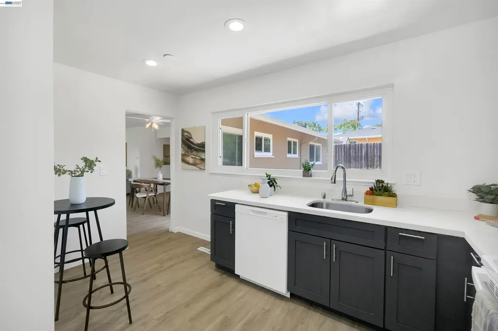604 Jilliene Way Hayward CA 94544