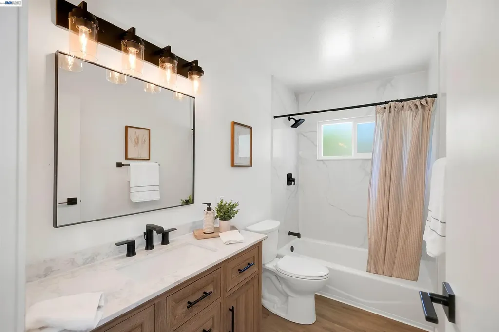 604 Jilliene Way Hayward CA 94544