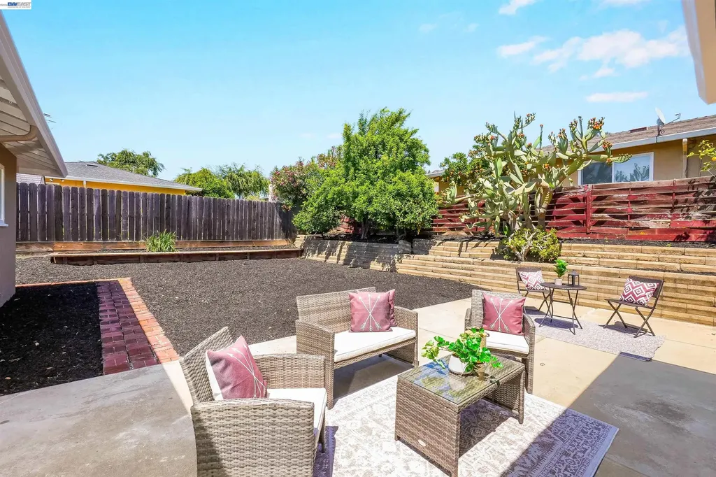 604 Jilliene Way Hayward CA 94544