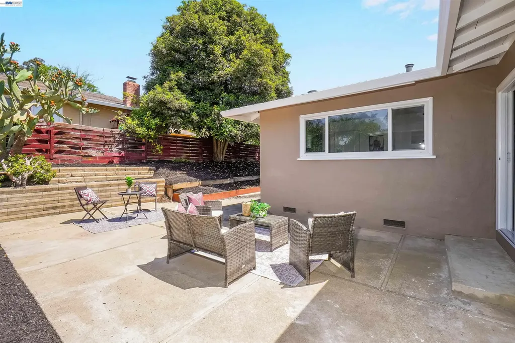 604 Jilliene Way Hayward CA 94544