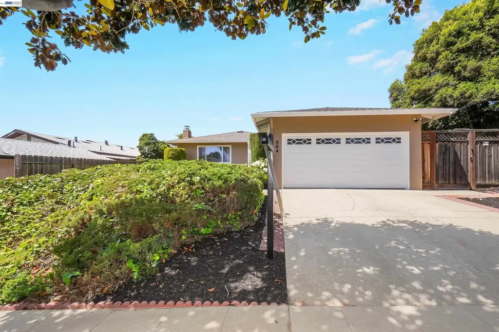 604 Jilliene Way Hayward CA 94544