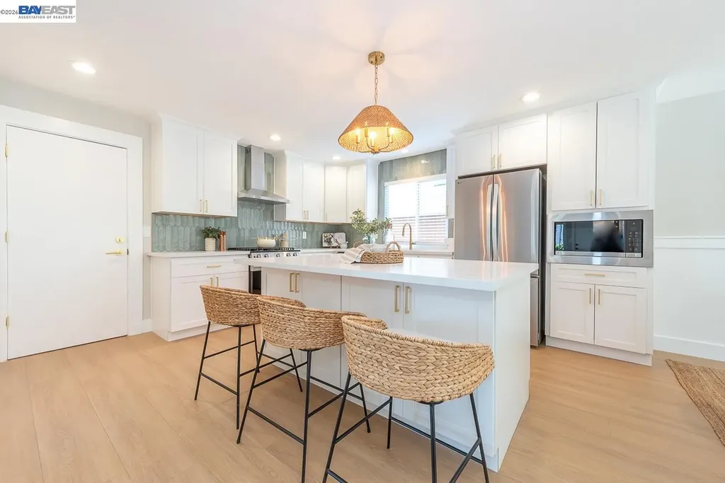 4339 Queensboro Way Union City CA 94587