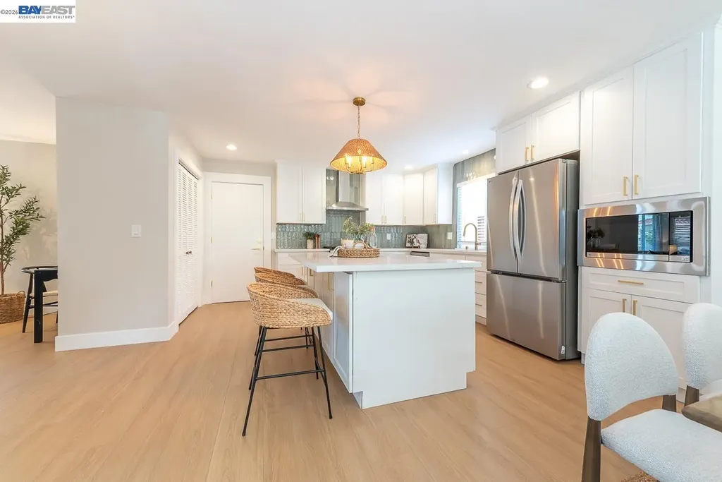 4339 Queensboro Way Union City CA 94587