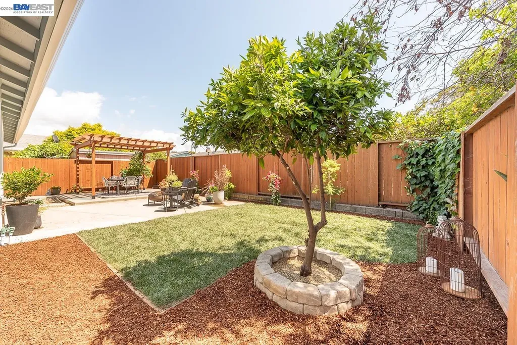 4339 Queensboro Way Union City CA 94587