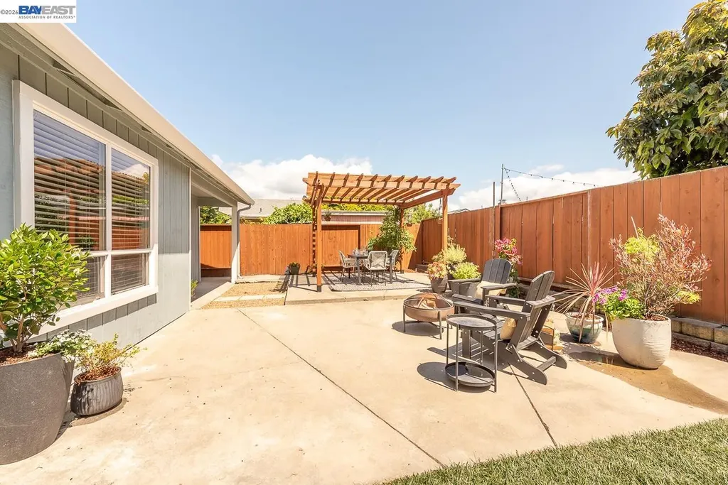 4339 Queensboro Way Union City CA 94587