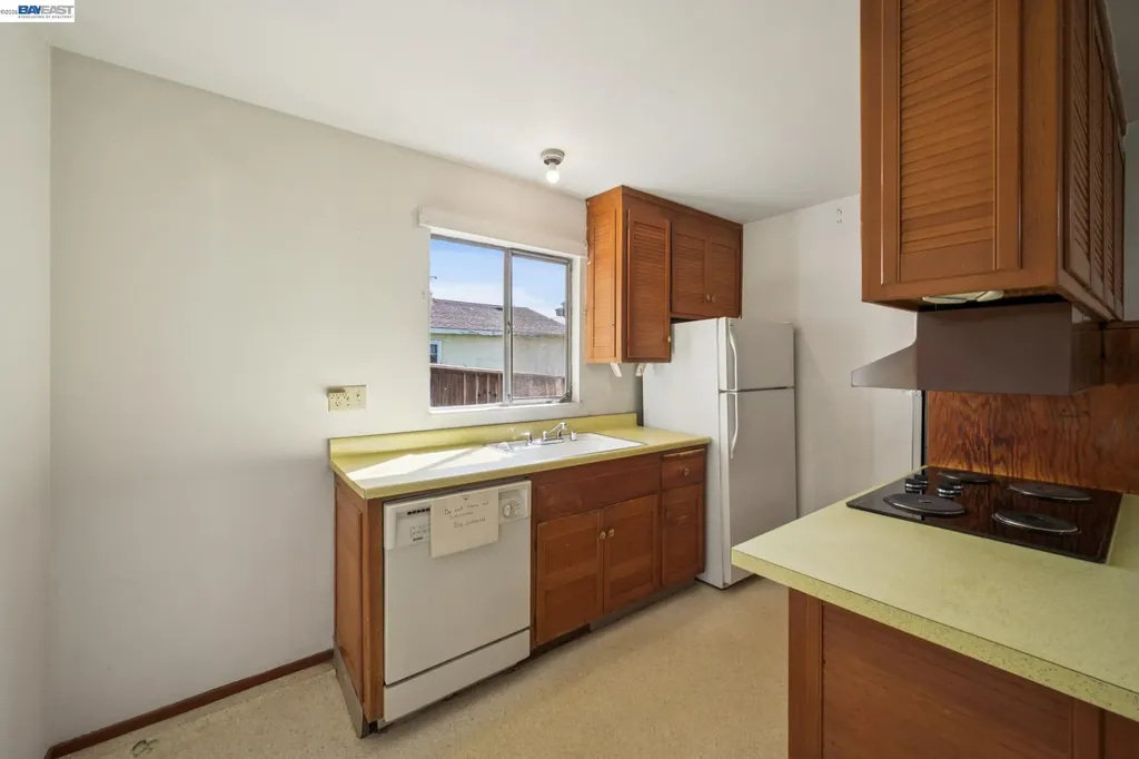 36113 La Salle Drive Newark CA 94560