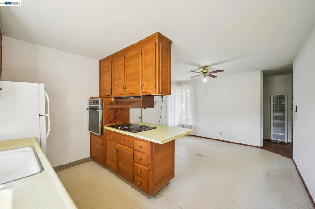 36113 La Salle Drive Newark CA 94560