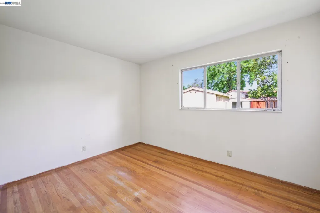 36113 La Salle Drive Newark CA 94560