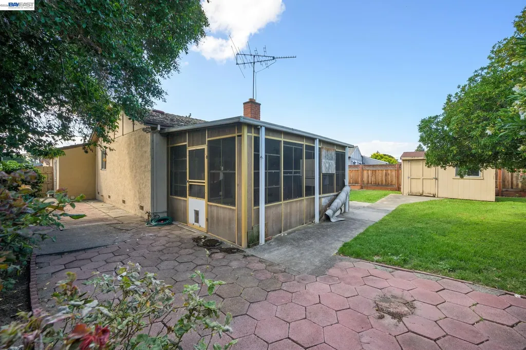 36113 La Salle Drive Newark CA 94560