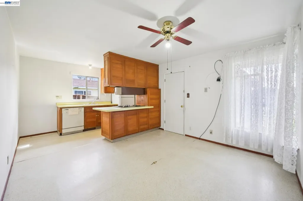 36113 La Salle Drive Newark CA 94560