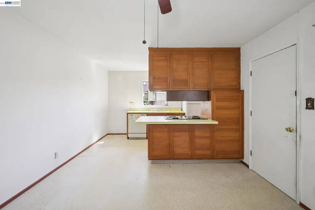 36113 La Salle Drive Newark CA 94560