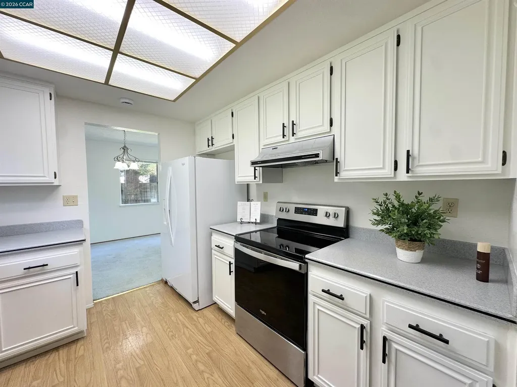 4864 Shadowfalls Drive Martinez CA 94553