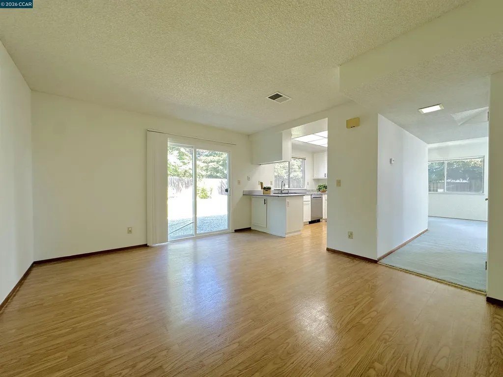 4864 Shadowfalls Drive Martinez CA 94553