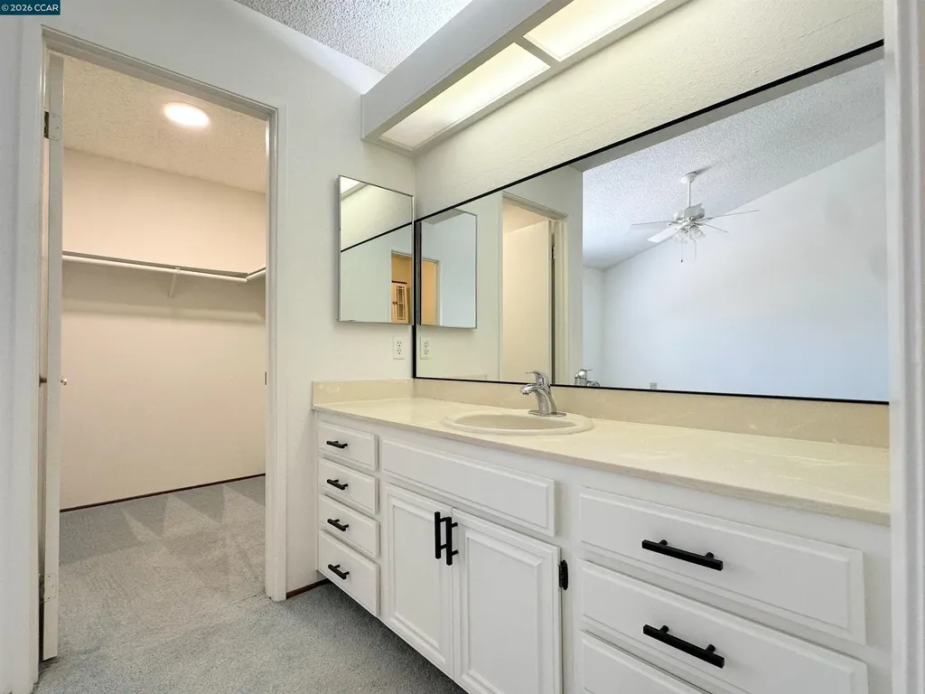 4864 Shadowfalls Drive Martinez CA 94553