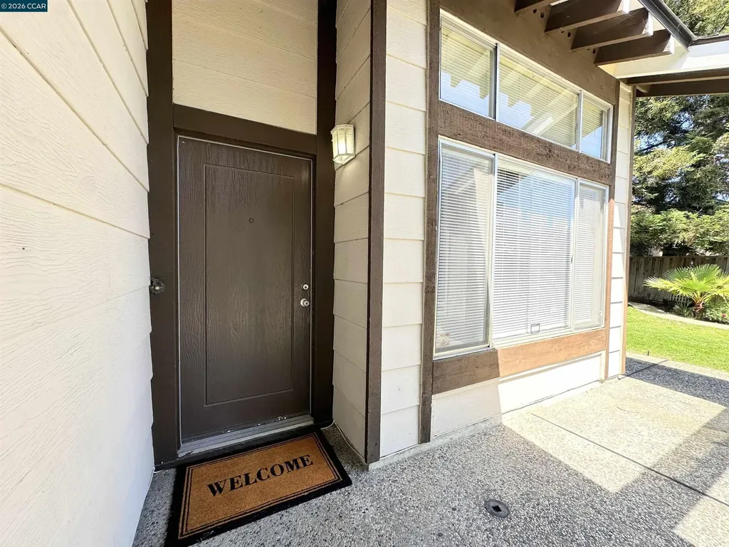 4864 Shadowfalls Drive Martinez CA 94553