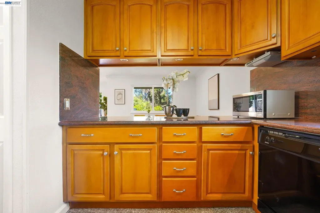 40300 Grimmer Boulevard Fremont CA 94538