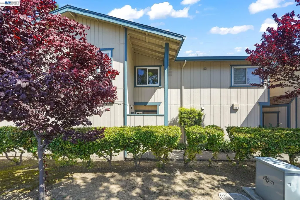 40300 Grimmer Boulevard Fremont CA 94538