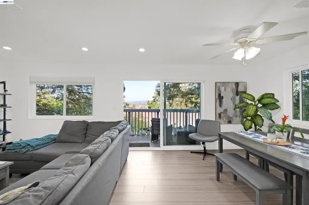 2294 D Street Hayward CA 94541