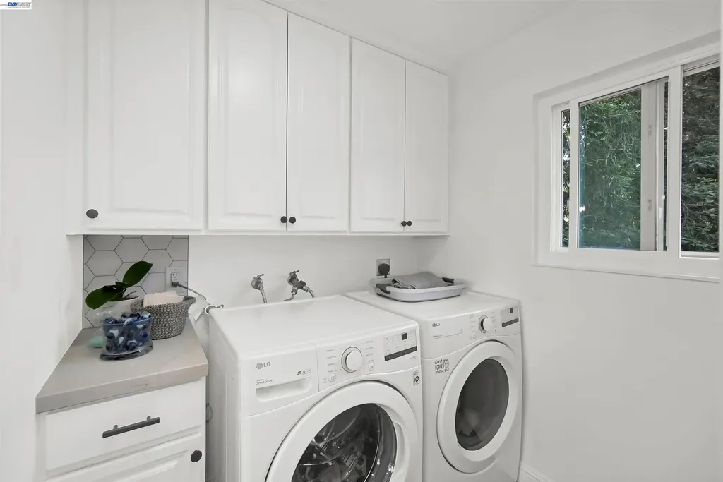 2294 D Street Hayward CA 94541