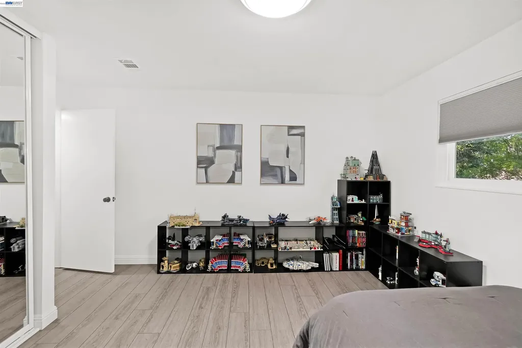 2294 D Street Hayward CA 94541