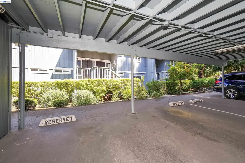 2294 D Street Hayward CA 94541