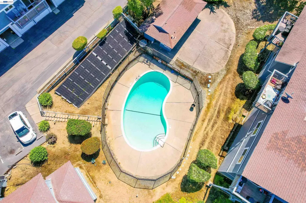2294 D Street Hayward CA 94541