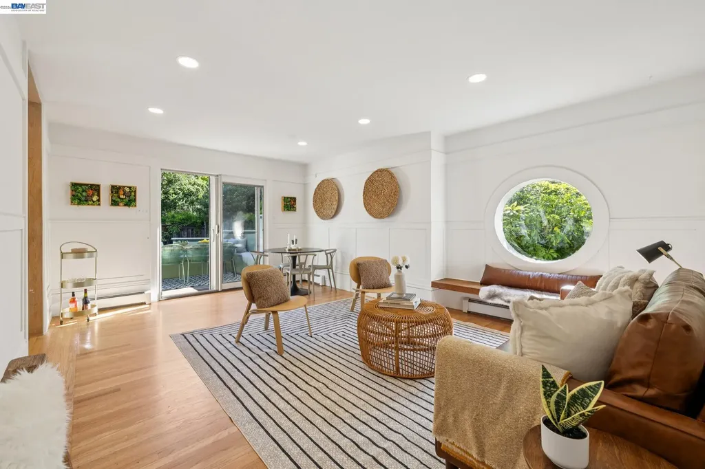 1516 Wellington Street Oakland CA 94602