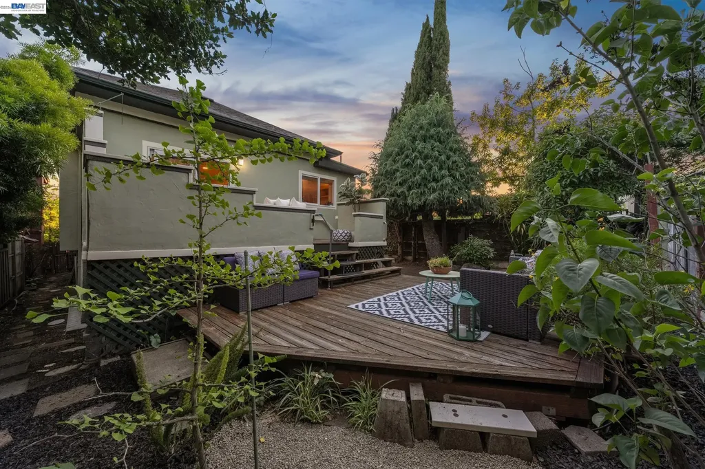 1516 Wellington Street Oakland CA 94602