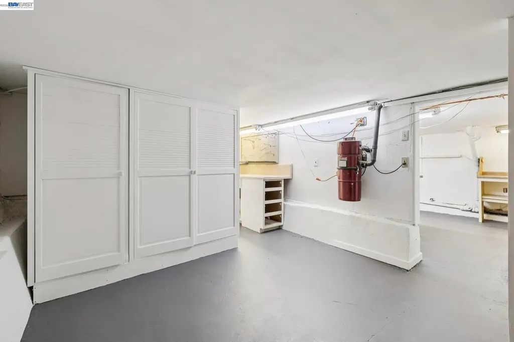 1516 Wellington Street Oakland CA 94602