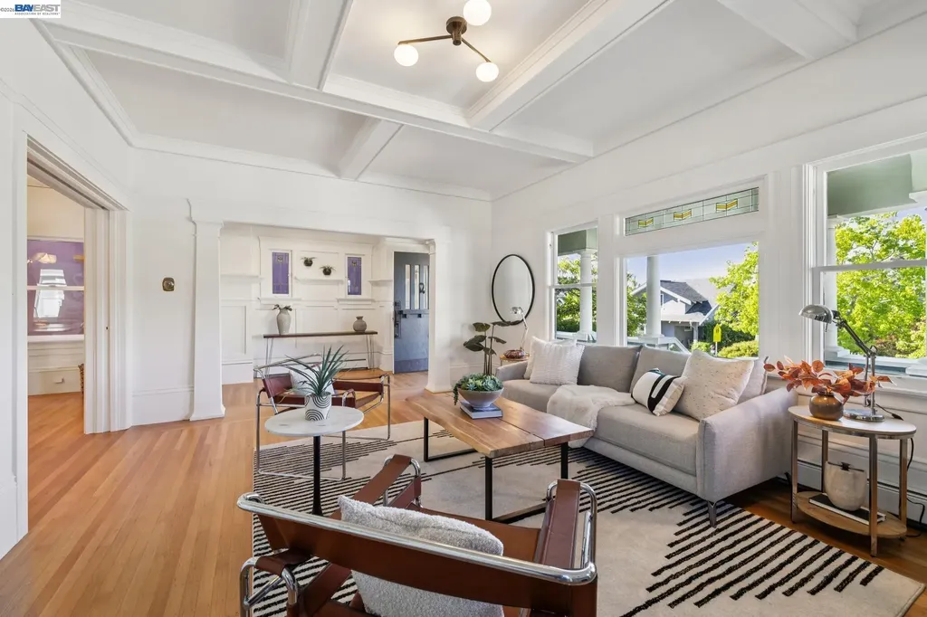 1516 Wellington Street Oakland CA 94602