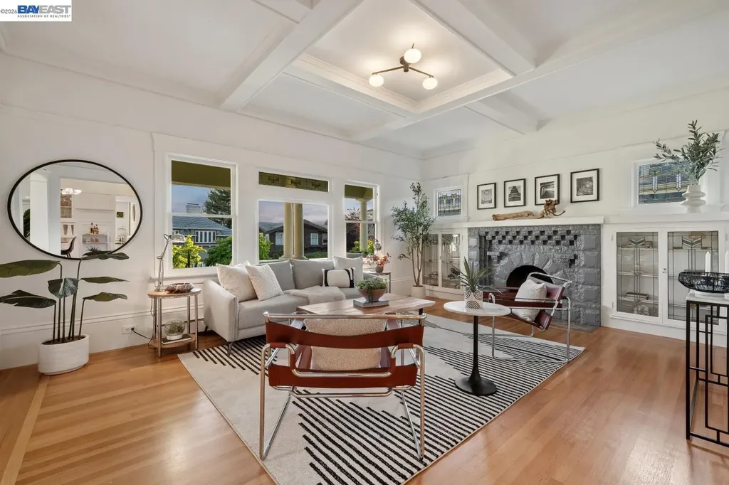 1516 Wellington Street Oakland CA 94602