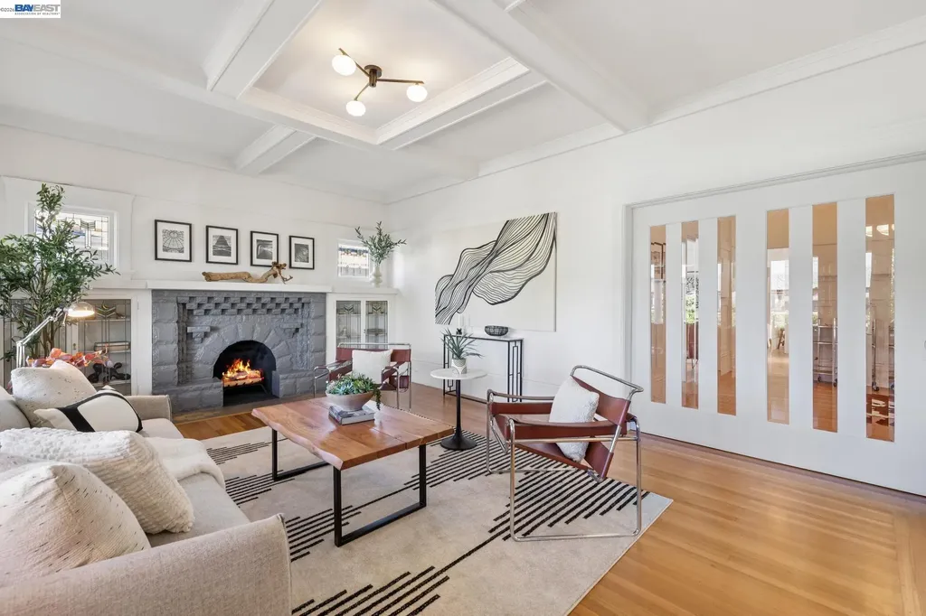 1516 Wellington Street Oakland CA 94602