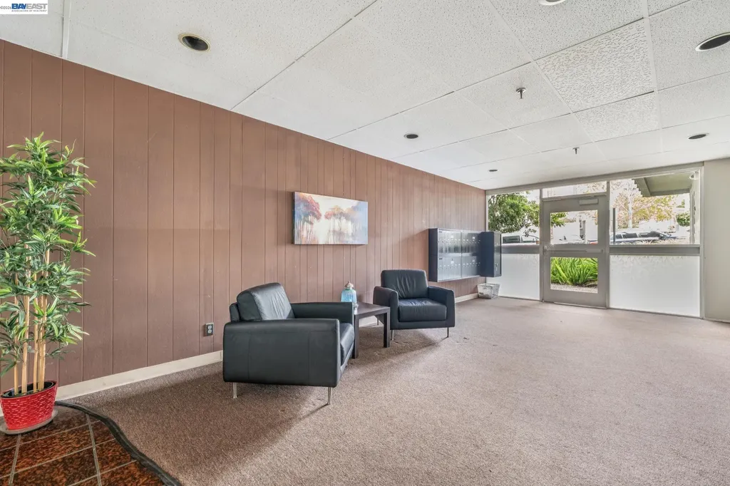 398 Adams Street Oakland CA 94610