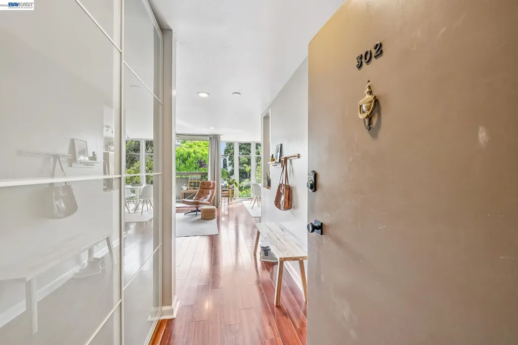 398 Adams Street Oakland CA 94610