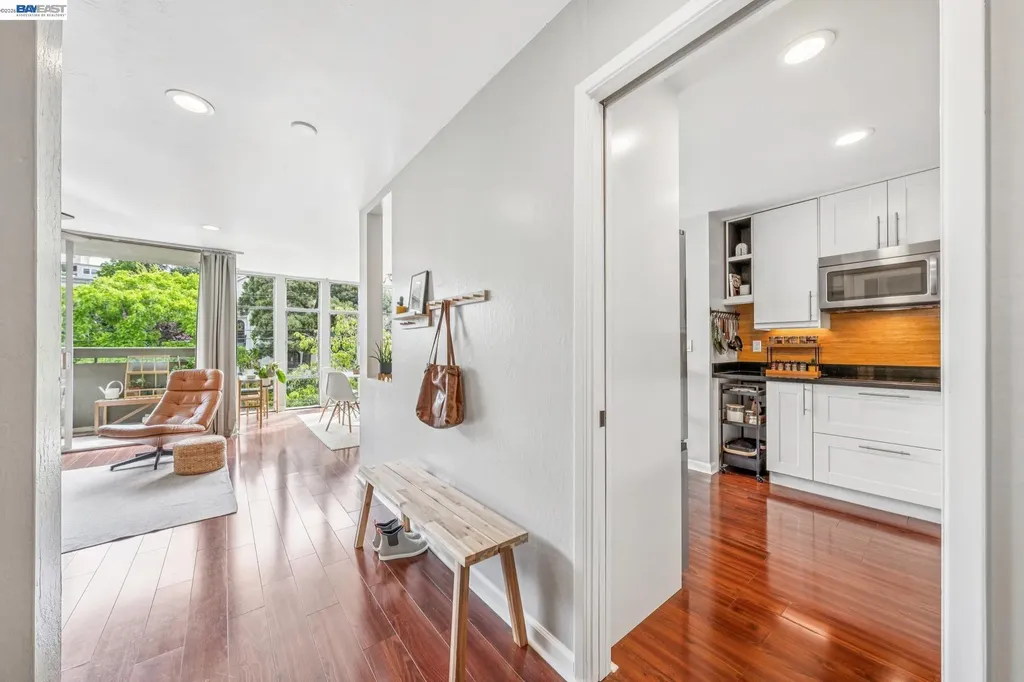 398 Adams Street Oakland CA 94610