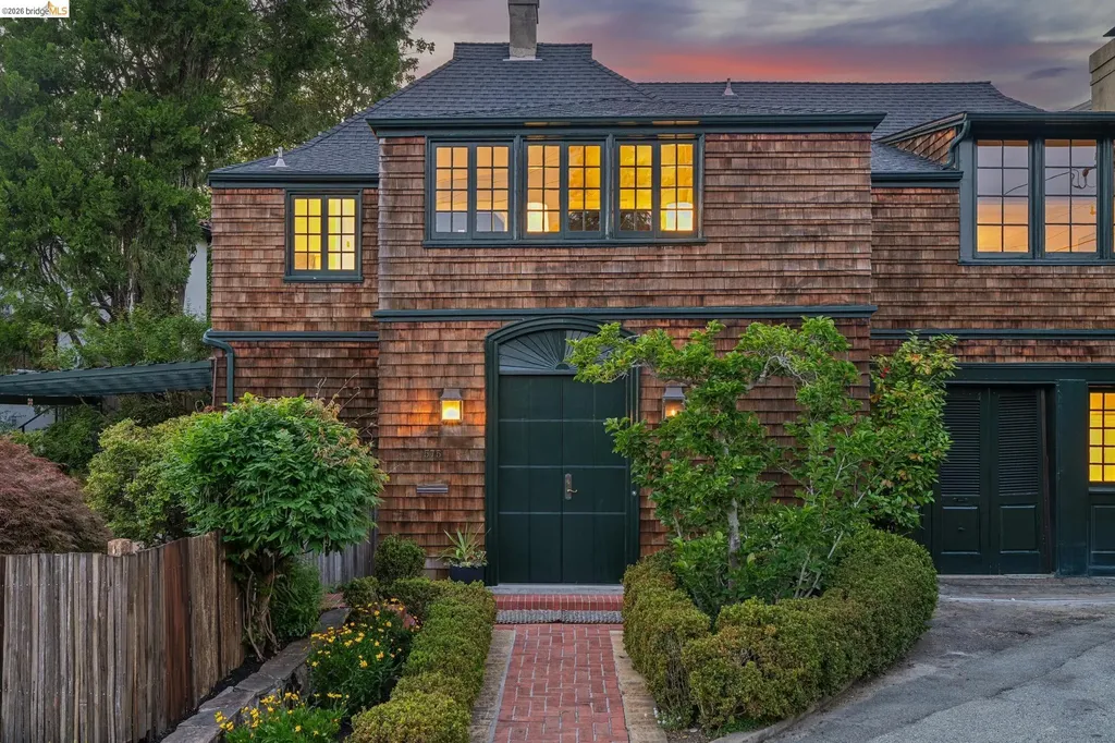 575 Blair Avenue Piedmont CA 94611