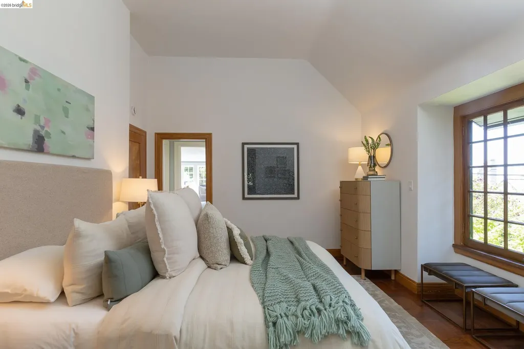 575 Blair Avenue Piedmont CA 94611