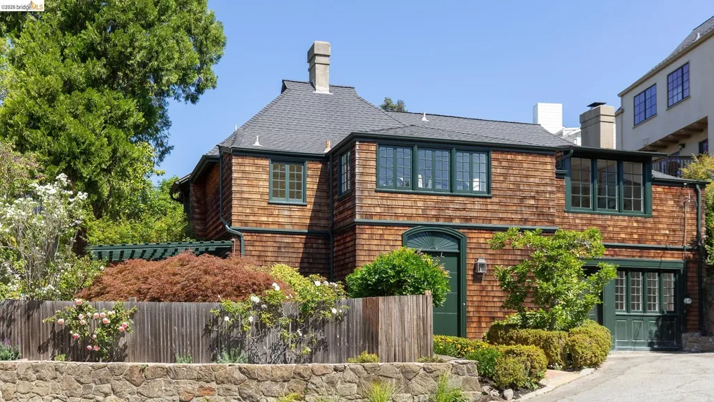 575 Blair Avenue Piedmont CA 94611
