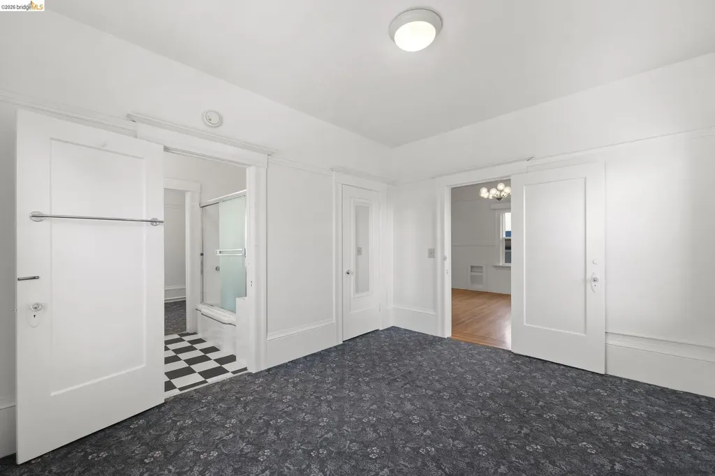 6437 Telegraph Avenue Oakland CA 94609