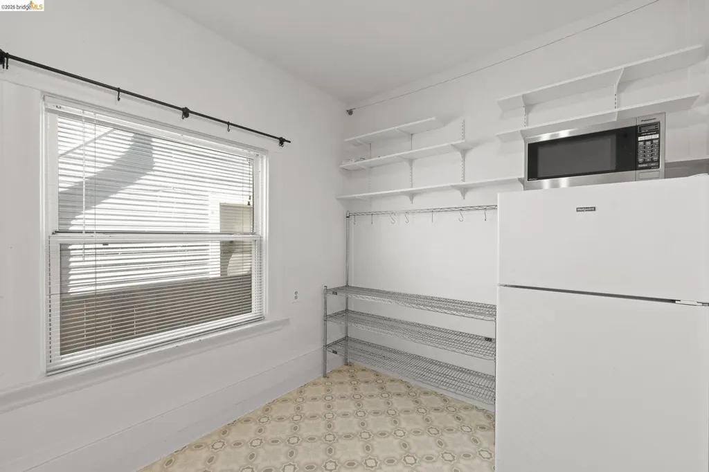6437 Telegraph Avenue Oakland CA 94609