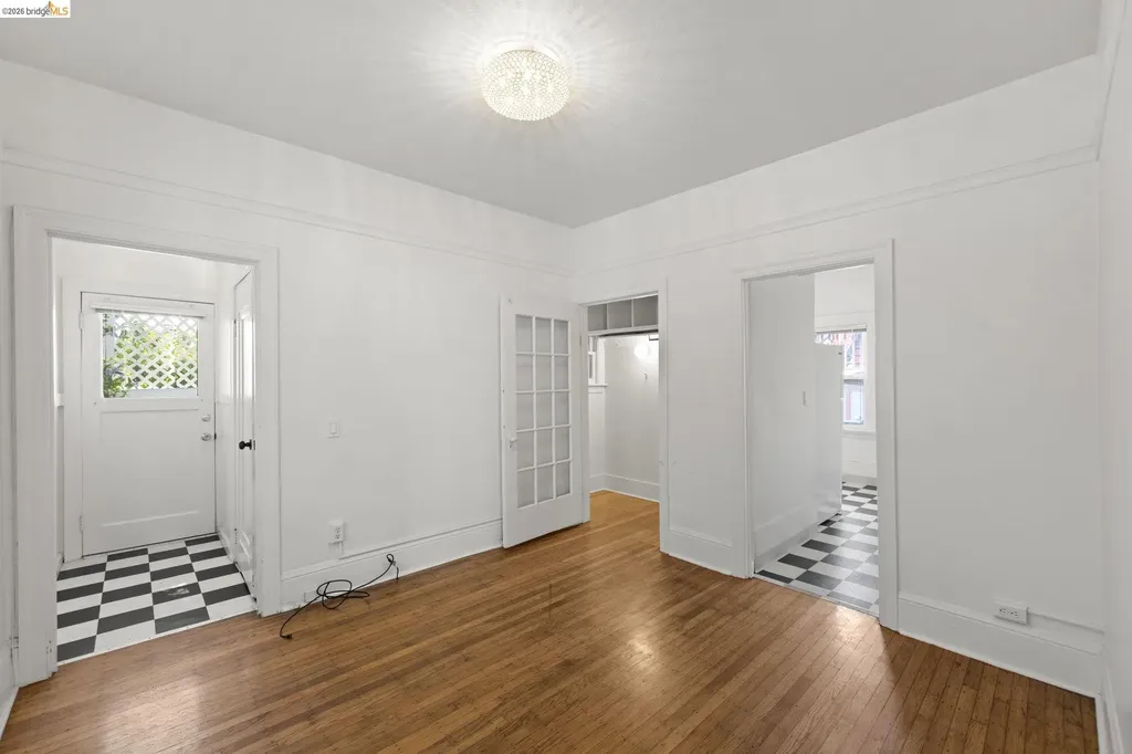 6437 Telegraph Avenue Oakland CA 94609