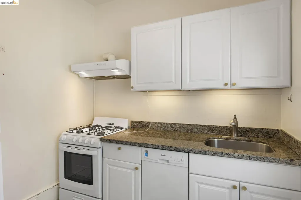 6437 Telegraph Avenue Oakland CA 94609